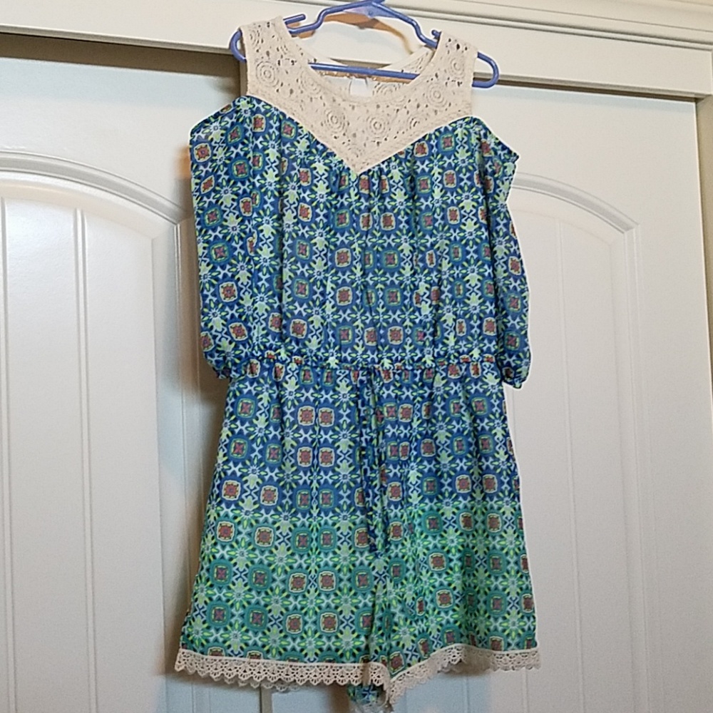 Juniors size 10 blue/green lace detail romper